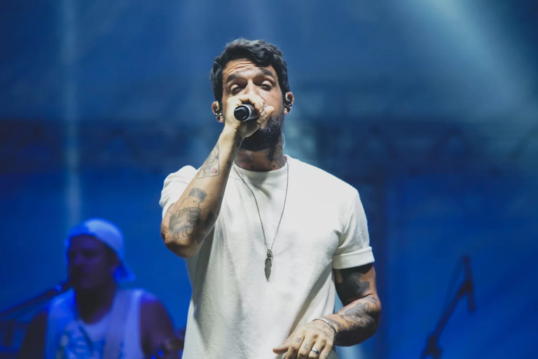 Pedro Pondé é a grande atração do aniversário de 6 anos do Parque Shopping Bahia Cantor Pedro Pondé se apresenta em show gratuito no aniversário do Parque Shopping Bahia em Lauro de Freitas.